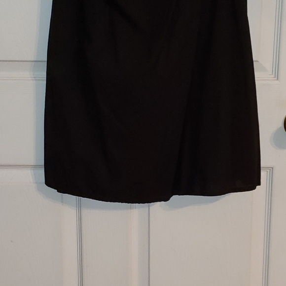 Dress - Picture 2 of 8